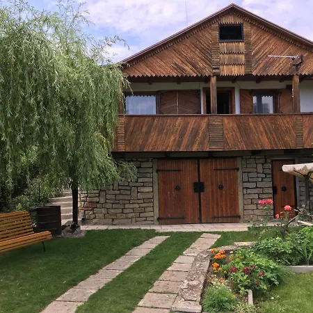 U Rybnika Broumar Lodge Opocno